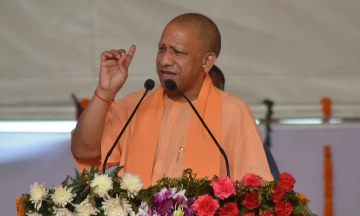 बहेड़ी में CM योगी ने जनसभा को किया संबोधित, गन्ना किसानों के साथ बहेड़ी के लोगों से बताया भावनात्मक जुड़ाव