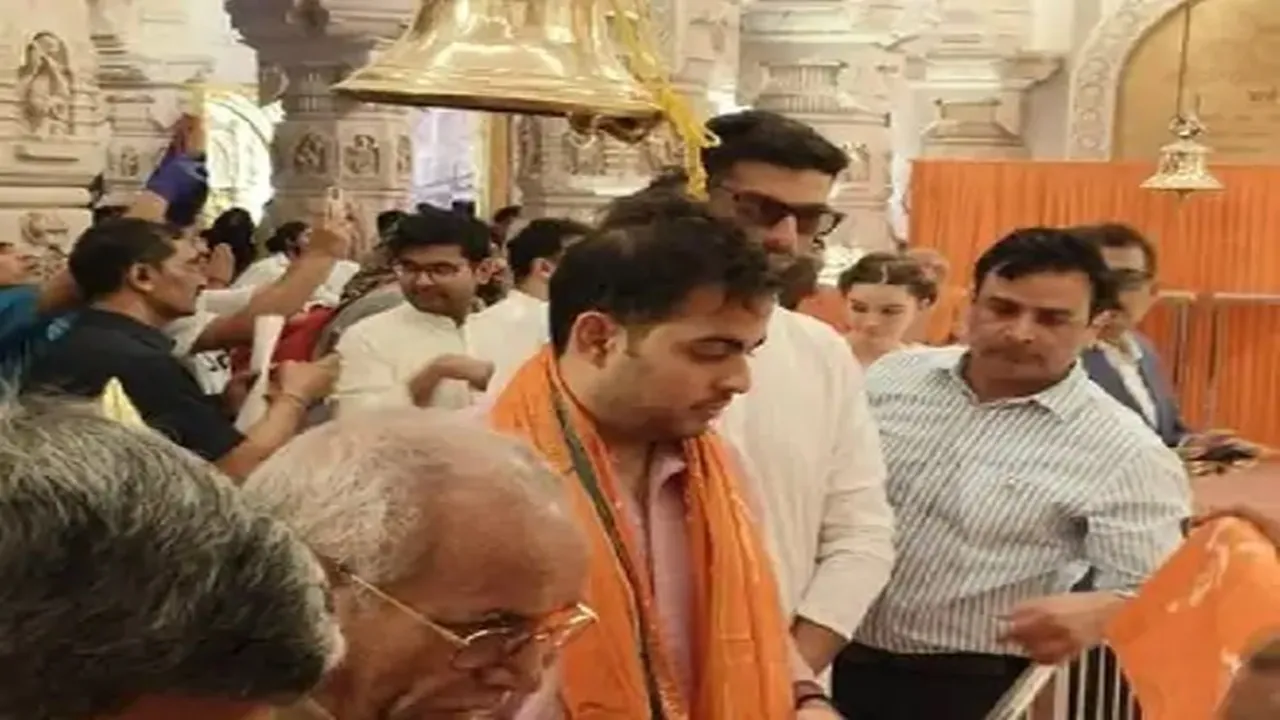 आकाश अंबानी पहुंचे अयोध्या, किया रामलला का दर्शन