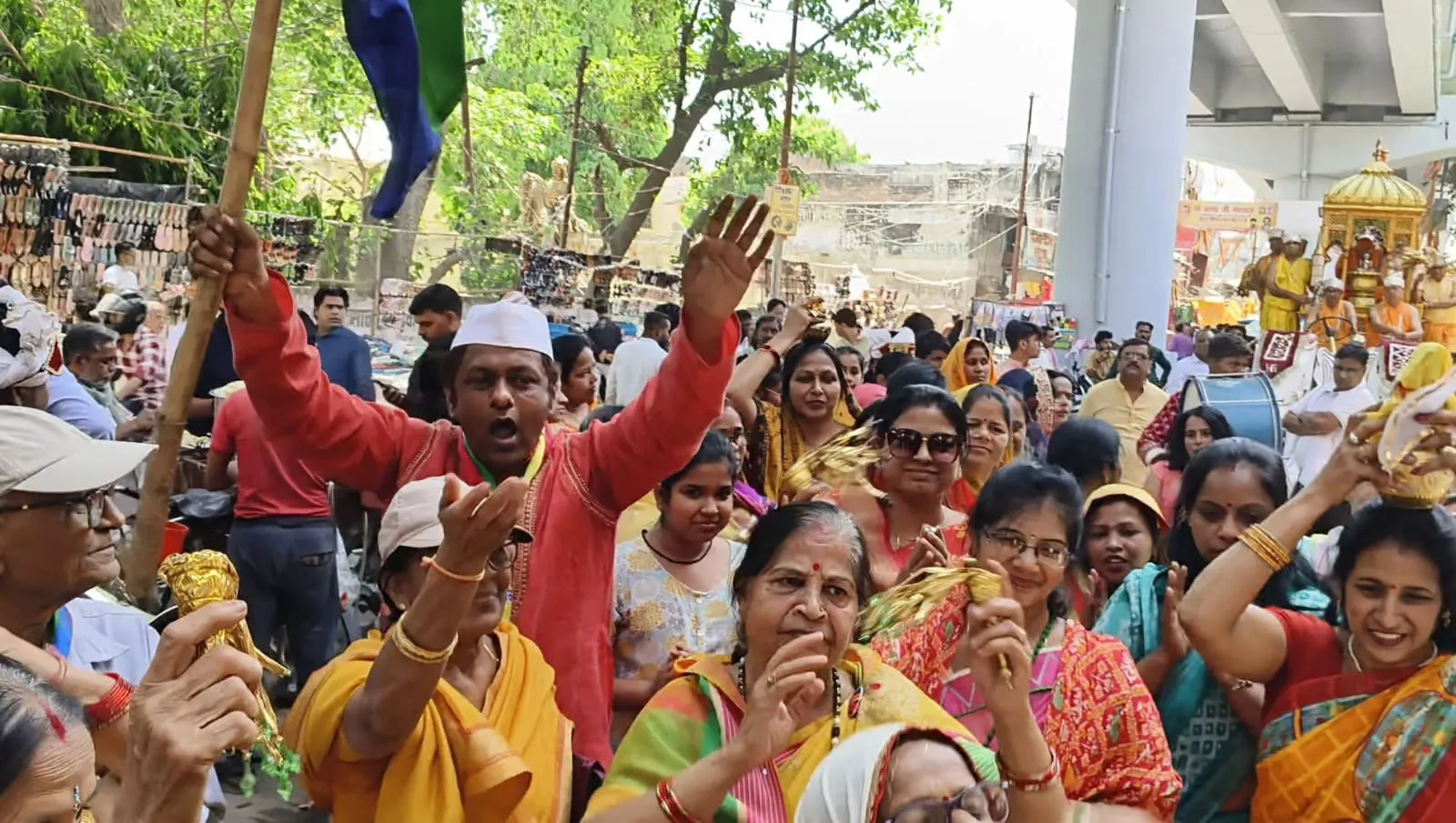 बरेली: भगवान महावीर के 2623वें जन्म कल्याणक पर निकली भव्य शोभायात्रा, झाकियां रही आकर्षण का केंद्र