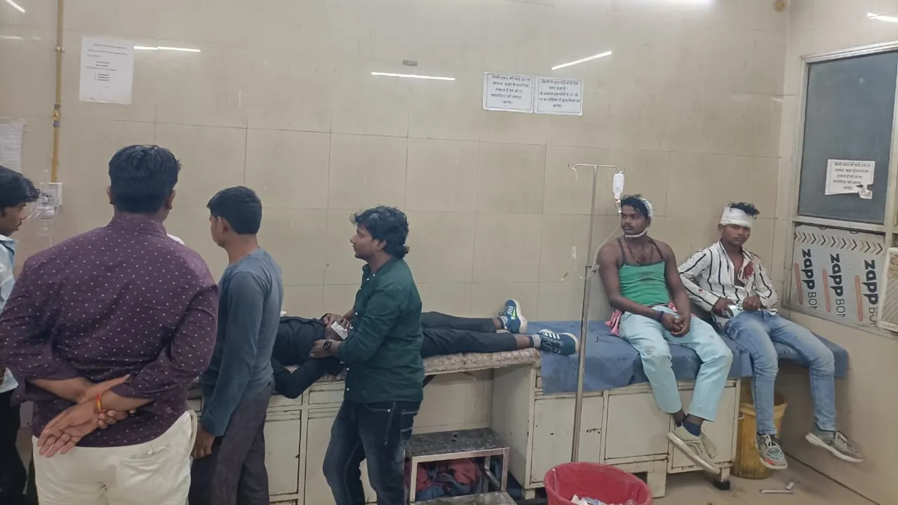 बहराइच: डीजे पर डांस को लेकर हुई मारपीट, चार बाराती घायल