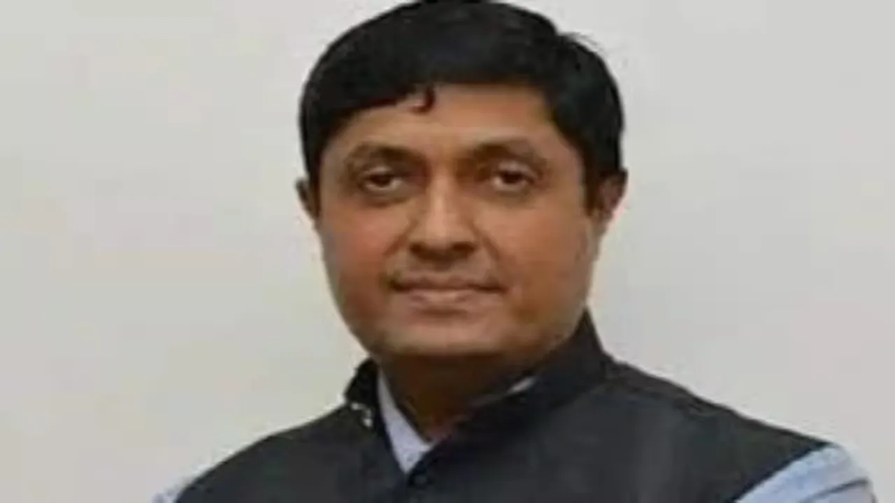 प्रयागराज: उज्ज्वल रमण का दावा- कांग्रेस की सरकार बनने पर 30 लाख को मिलेगी सरकारी नौकरी