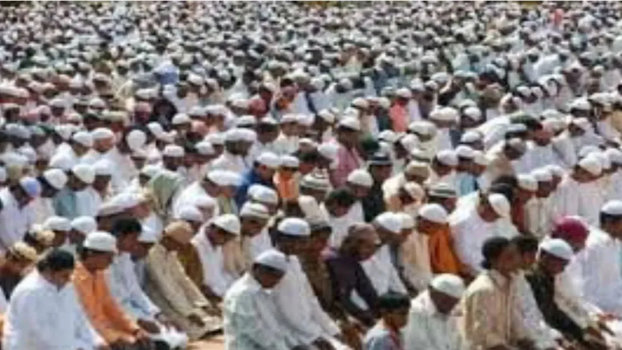 अलविदा की नमाज को लेकर एडवाइजरी जारी, सड़कों पर नमाज न पढ़ने का निर्देश