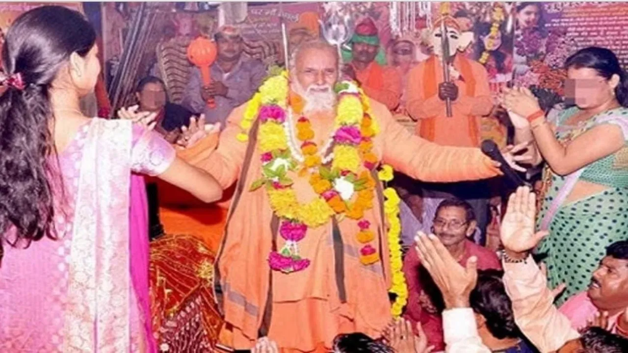 बाराबंकी: नहीं रहा हर्रई वाला बाबा, निसंतान महिलाओं को देता था पुत्र की गारंटी वाला आशीर्वाद, वायरल हुए थे कई अश्लील वीडियो