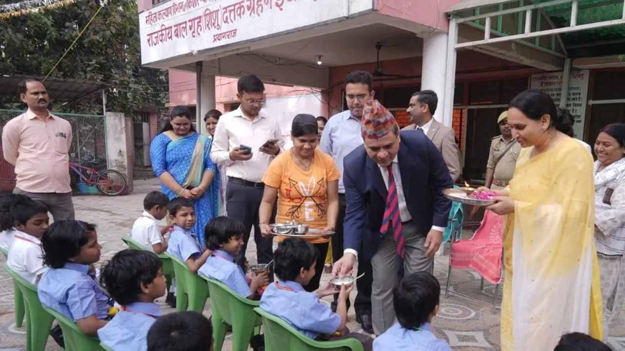 प्रयागराज: राजकीय बाल गृह शिशु के 12 बच्चे वशिष्ठ वात्सल्य पब्लिक स्कूल में ग्रहण करेंगे शिक्षा 