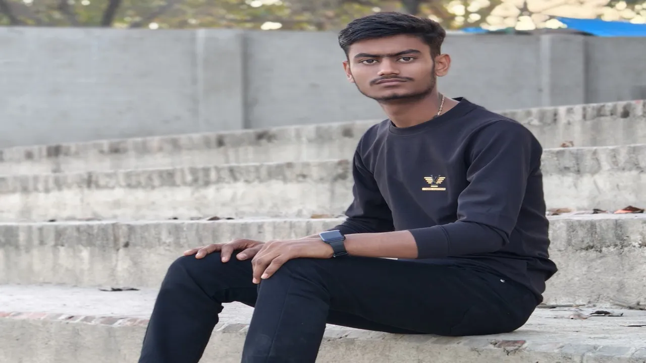 बहराइच: सर्पदंश से बीएससी के छात्र की मौत, परिजनों का रो-रो कर बुरा हाल