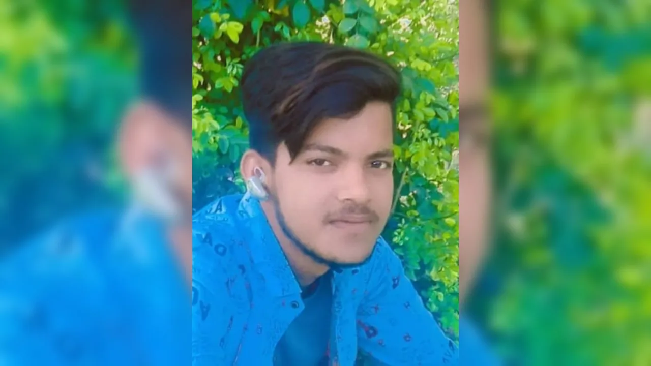 Fatehpur Accident: बाइक की टक्कर से गिरा युवक, हाईवे पर कई वाहन रौंदते रहे...मौत, शव के हो गए चीथड़े