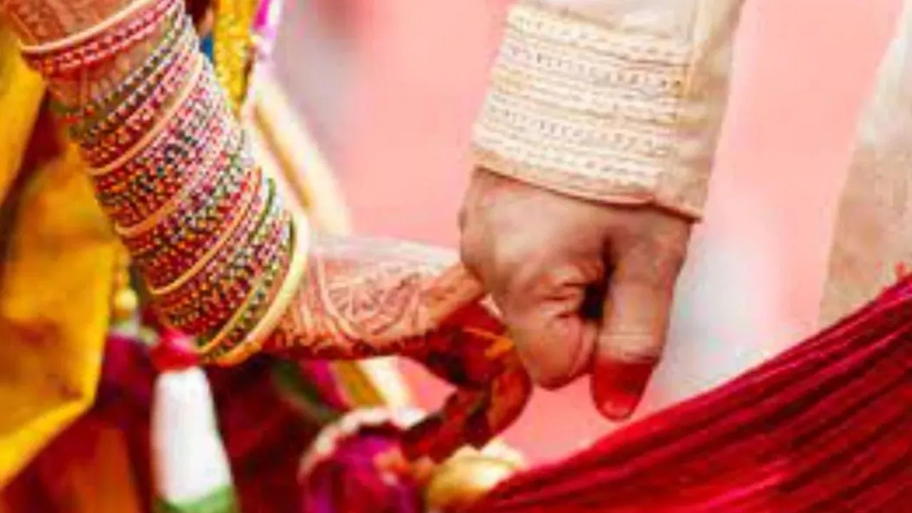 दुल्हन करती रही बरात का इंतजार, दूल्हा प्रेमिका को लेकर फरार...कानपुर से हैरान करने वाली घटना आई सामने