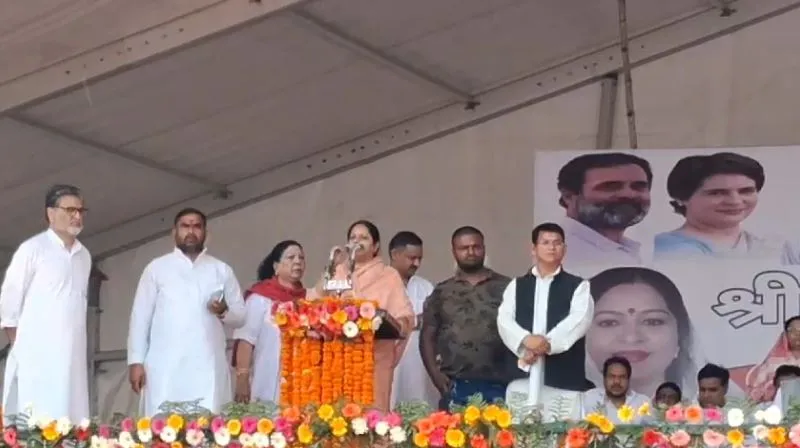 मुरादाबाद: 'अपनी औकात में रहो...लानत है तुम पर, BJP एजेंट होने का काम मत करो', रुचि वीरा का पुलिस पर फूटा गुस्सा