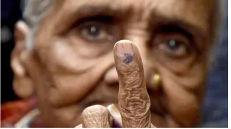 रुद्रपुर: जिले में सौ साल से अधिक के 297 मतदाता करेंगे मतदान