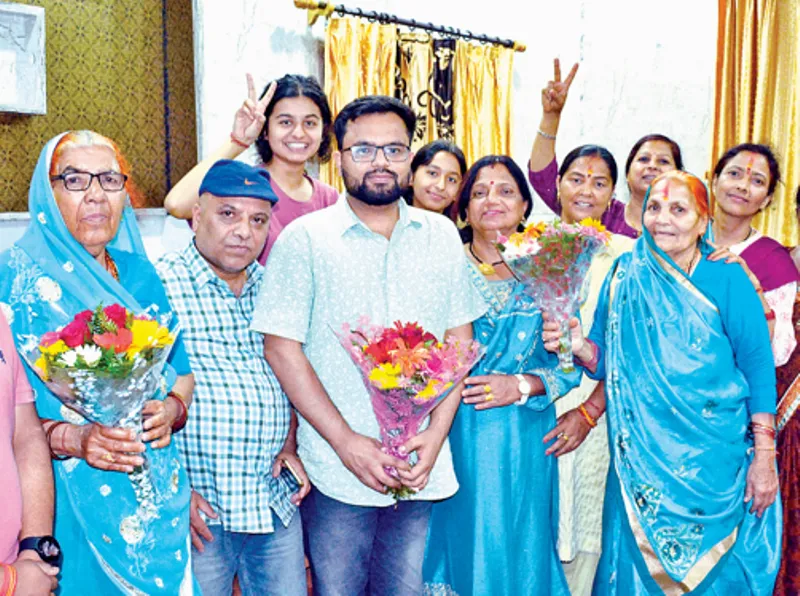 हल्द्वानी: शीशमहल के तनुज पाठक ने पास की यूपीएससी परीक्षा 