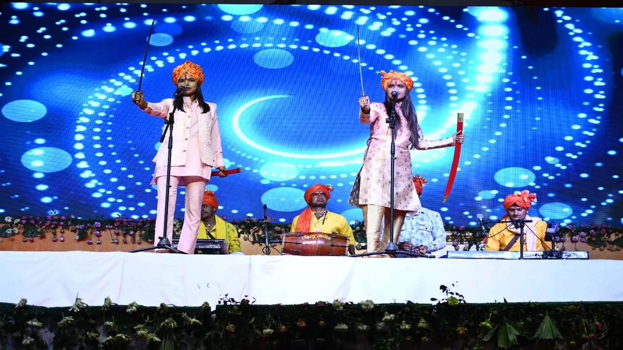 अयोध्या: जुग जुग जियसु ललनवा, अंगनवा के भाग जागल हो... रामोत्सव में गीत-संगीत और नृत्य से  मची धूम