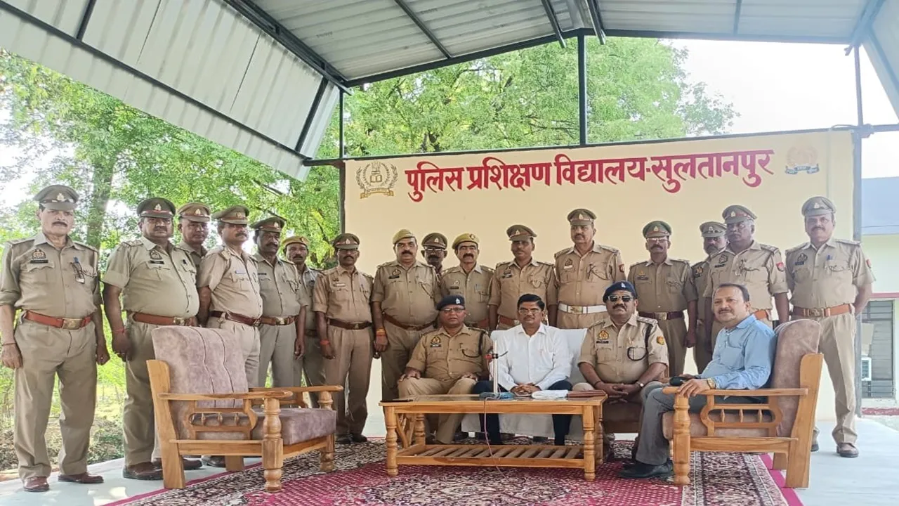  सुल्तानपुर: वाराणसी के उपनिरीक्षक संदीप को मिला प्रथम स्थान