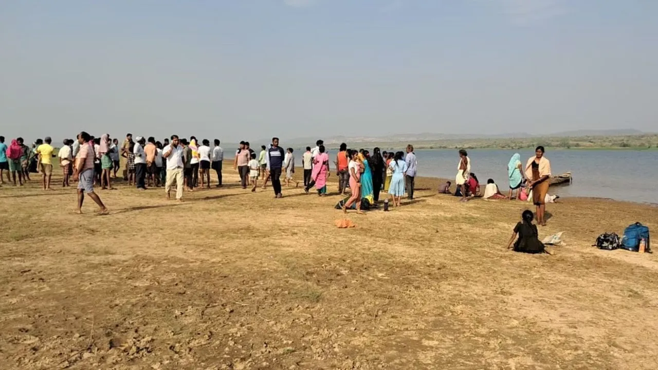 छत्तीसगढ़: नाव हादसे में छह शव बरामद, अन्य की तलाश जारी...CM साय ने सहायता राशि देने की घोषणा की 