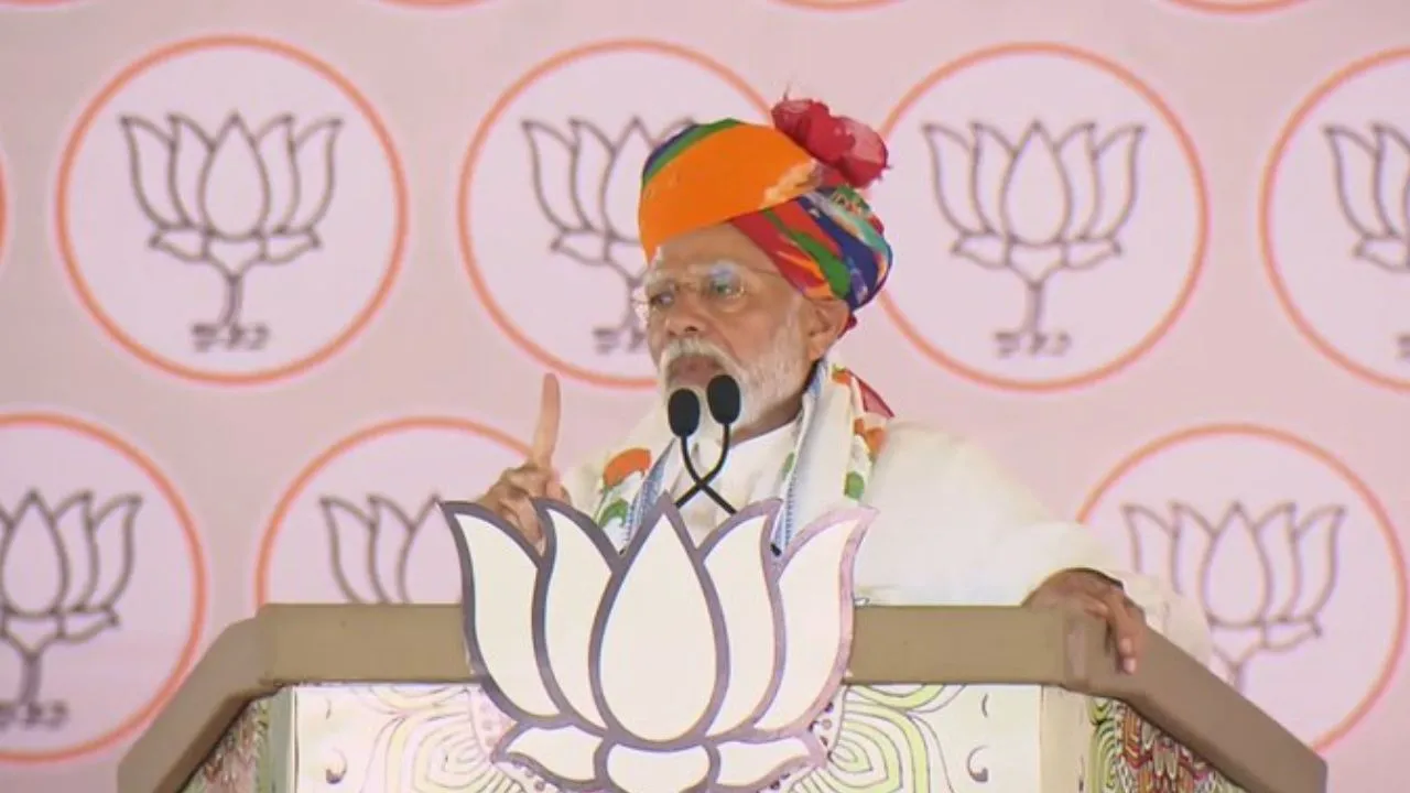 'कांग्रेस ने लोगों का धन छीनकर अपने 'खास' लोगों को बांटने की गहरी साजिश रची', टोंक में PM मोदी का विपक्ष पर हमला