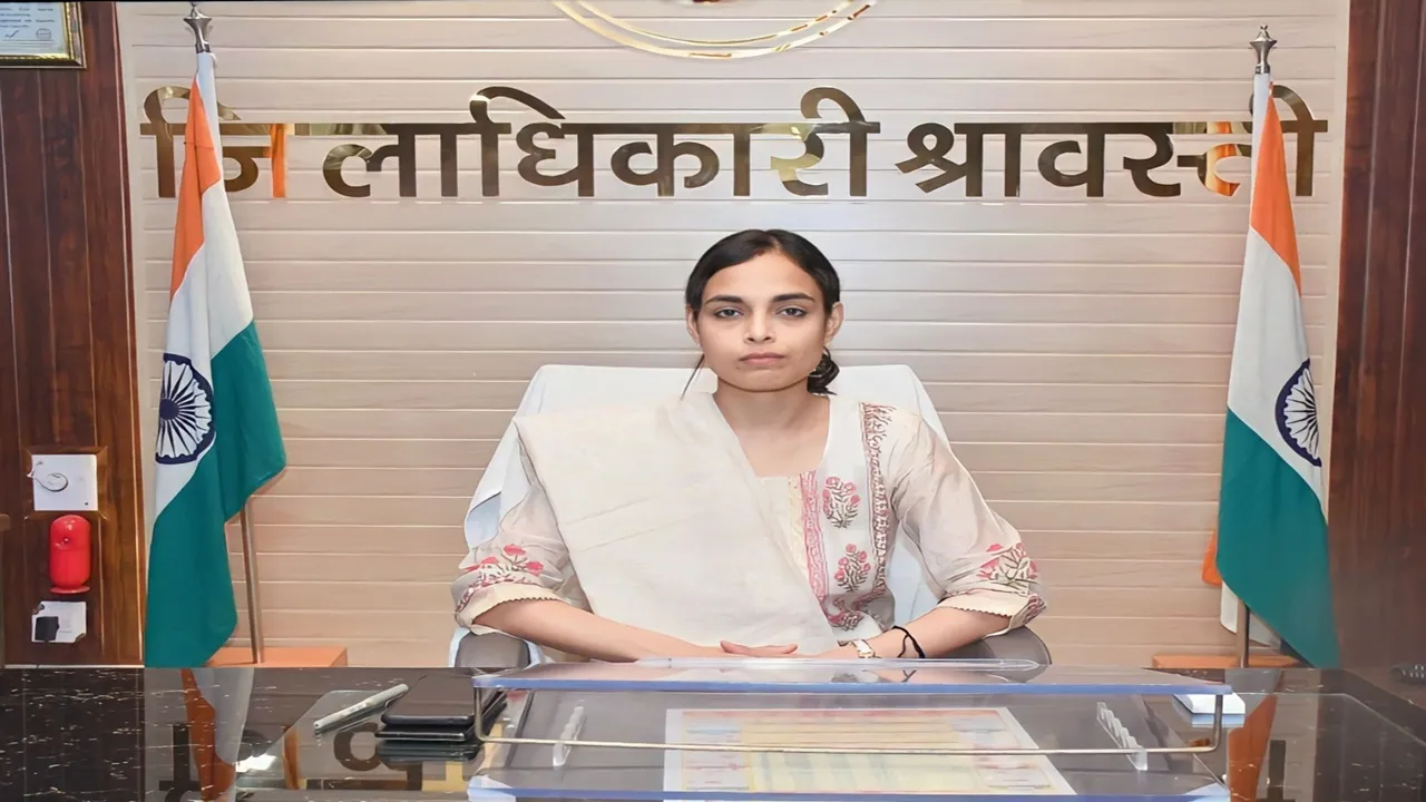 श्रावस्ती: गोसेवा के लिये अधिक से अधिक मात्रा में दान करें भूसा-जिलाधिकारी