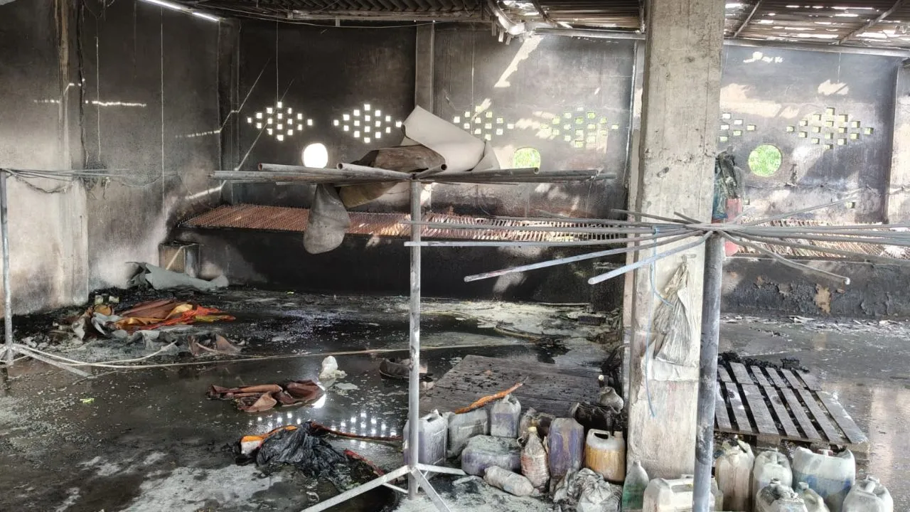 Kanpur Fire: शॉर्ट सर्किट से टेनरी में लगी आग, लाखों का नुकसान...दमकल ने पाया काबू
