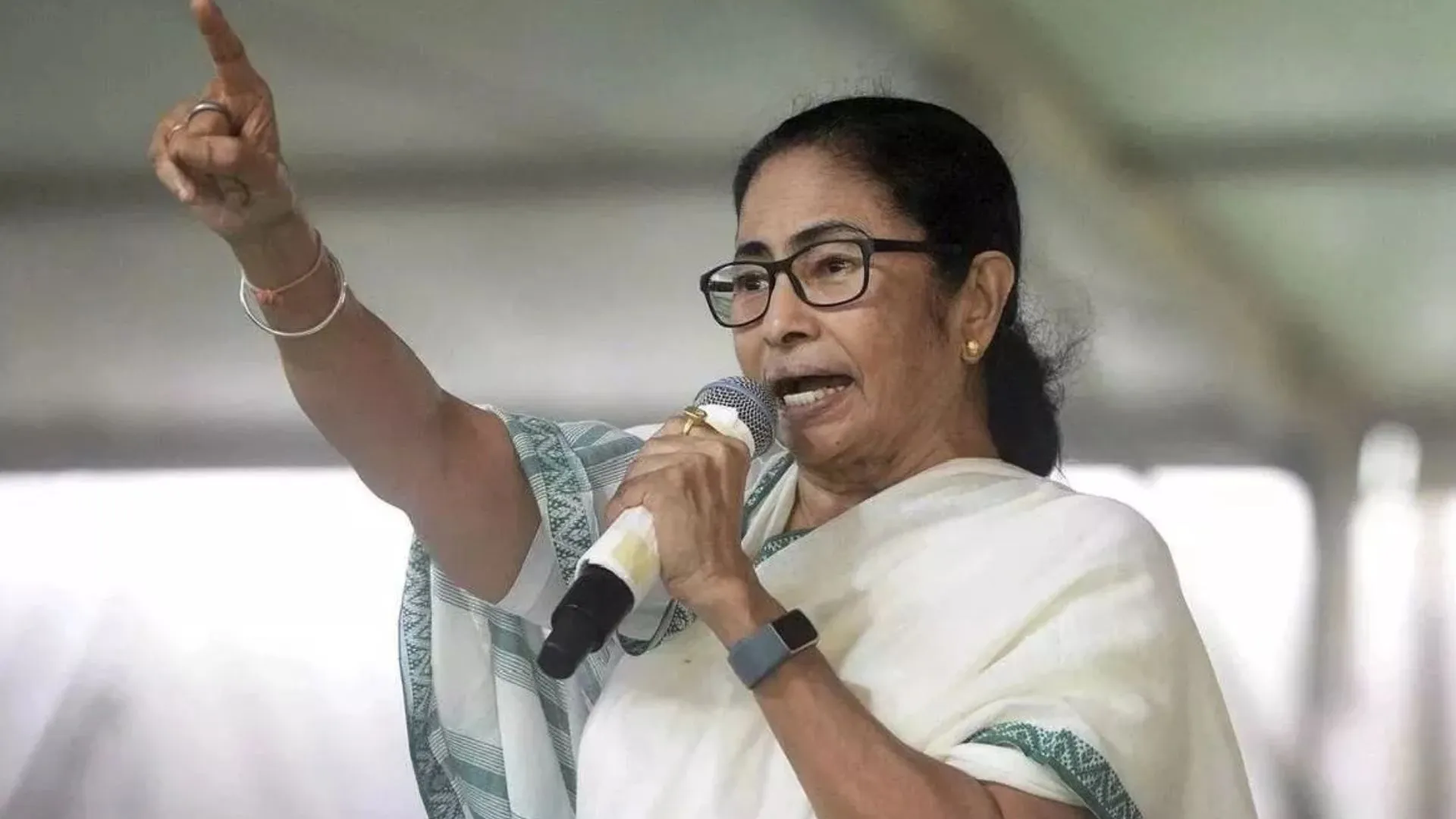 'हम CAA, NRC और UCC को स्वीकार नहीं करेंगे', ईद के मौके पर बोलीं ममता बनर्जी