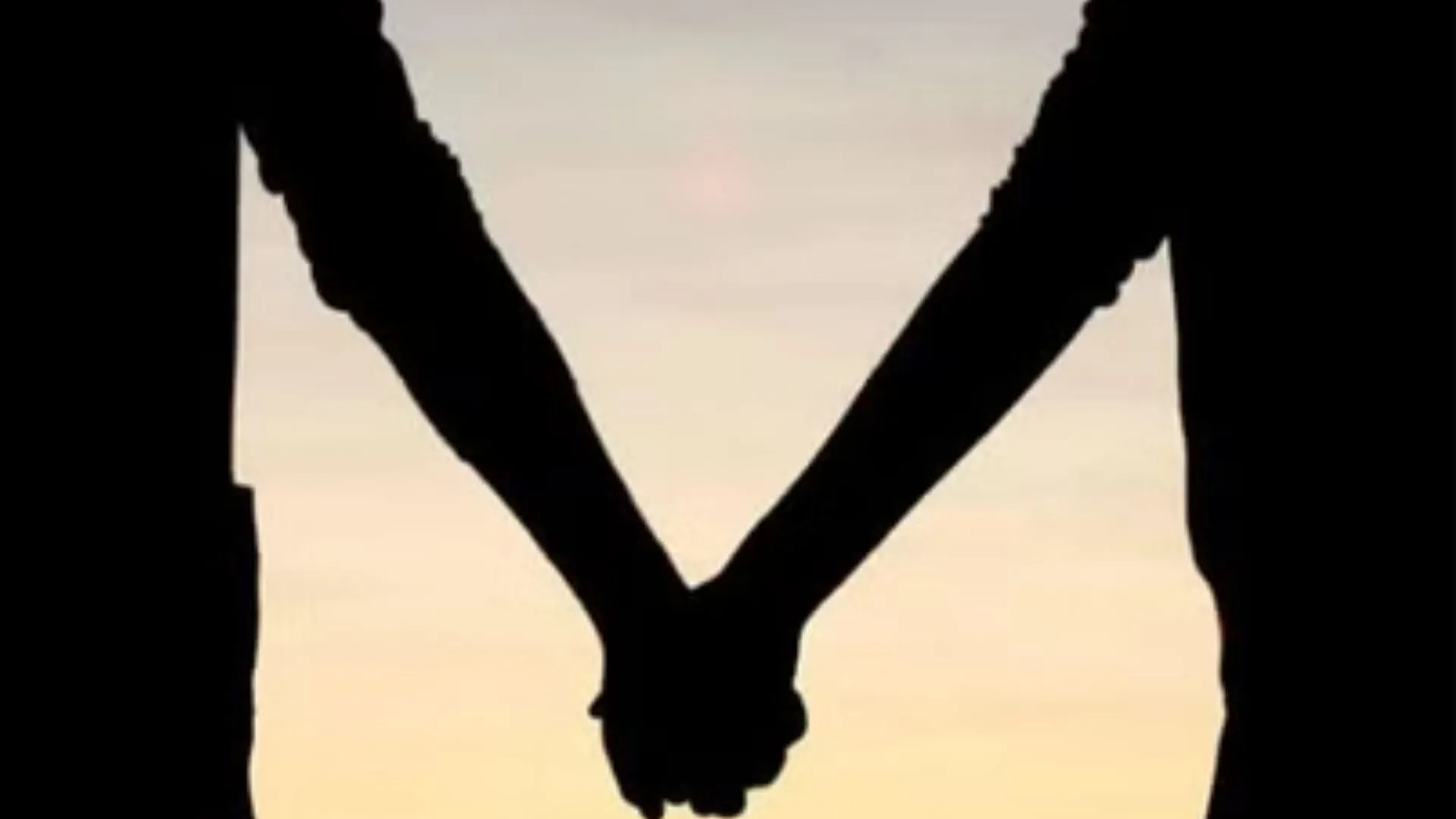 शाहजहांपुर: युवती घर से पहुंची थाने...प्रेमी से शादी की जिद पर अड़ी, नहीं बनी बात