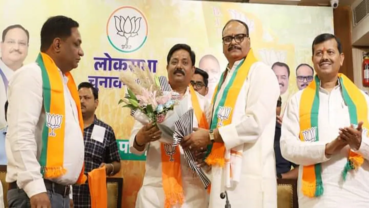 भाजपा के हुए करुणाकर पांडेय, लखनऊ में डिप्टी सीएम ने दिलाई सदस्यता 