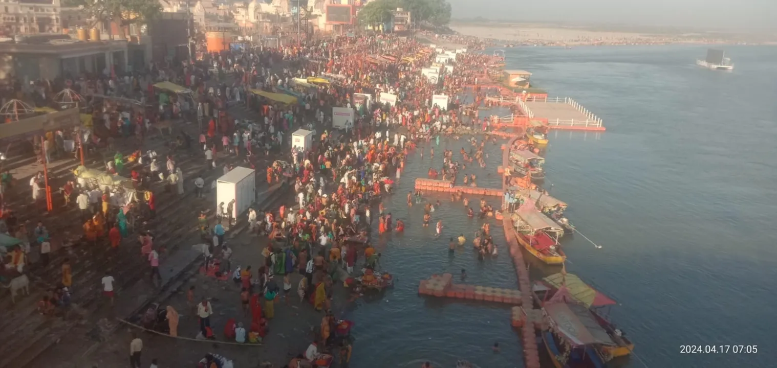 अयोध्या में रामजन्मोत्सव की धूम, हर तरफ हो रहा जयश्री राम का उद्घोष