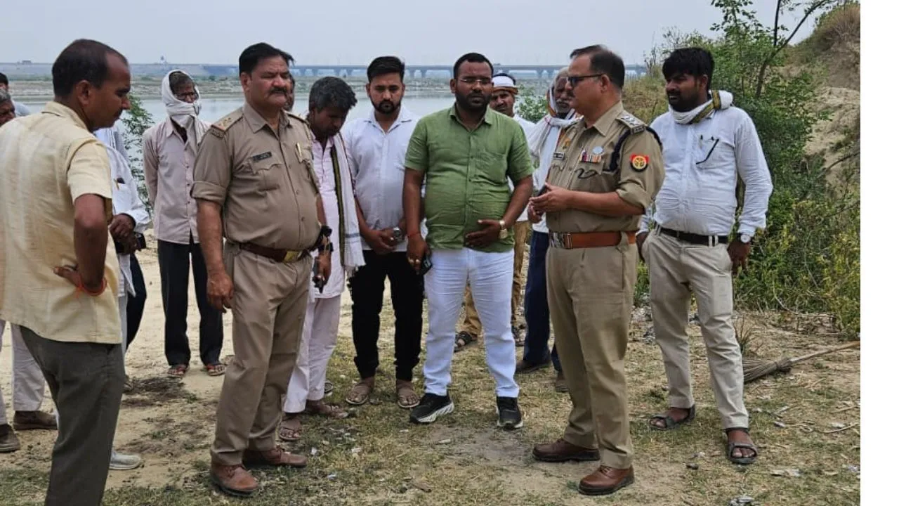 Kanpur: पिता की मौत...अंतिम संस्कार करने गया बेटा भी गंगा में डूबा, एक साथ दो मौतों से परिजनों में मची चीत्कार