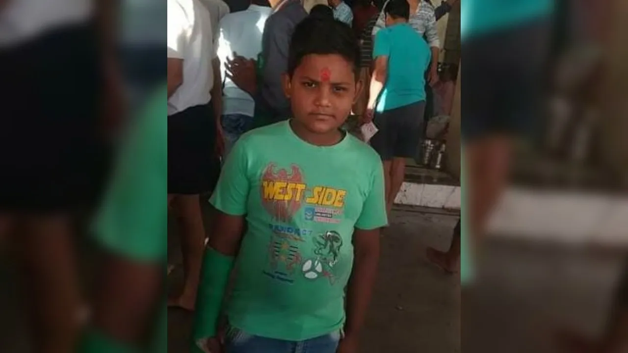 Kanpur Suicide: छात्र ने फांसी लगाकर दी जान...शुगर की बीमारी से था पीड़ित, परिजन रो-रोकर हुए बेहाल
