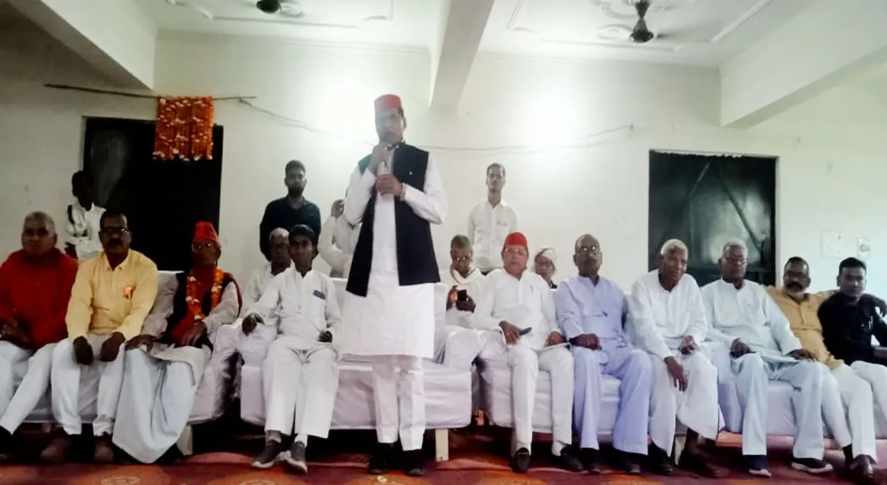 लोकतंत्र और संविधान बचाना है तो इंडिया गठबंधन की सरकार बनाएं: लालजी वर्मा