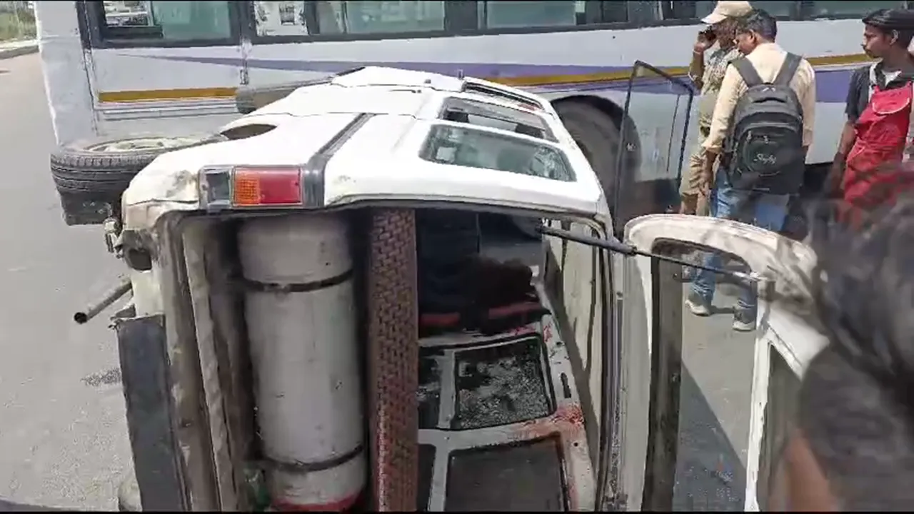  लखनऊ: सिटी बस चालक की लापरवाही, ओमनी में मारा टक्कर, बच्चा समेत पांच घायल  