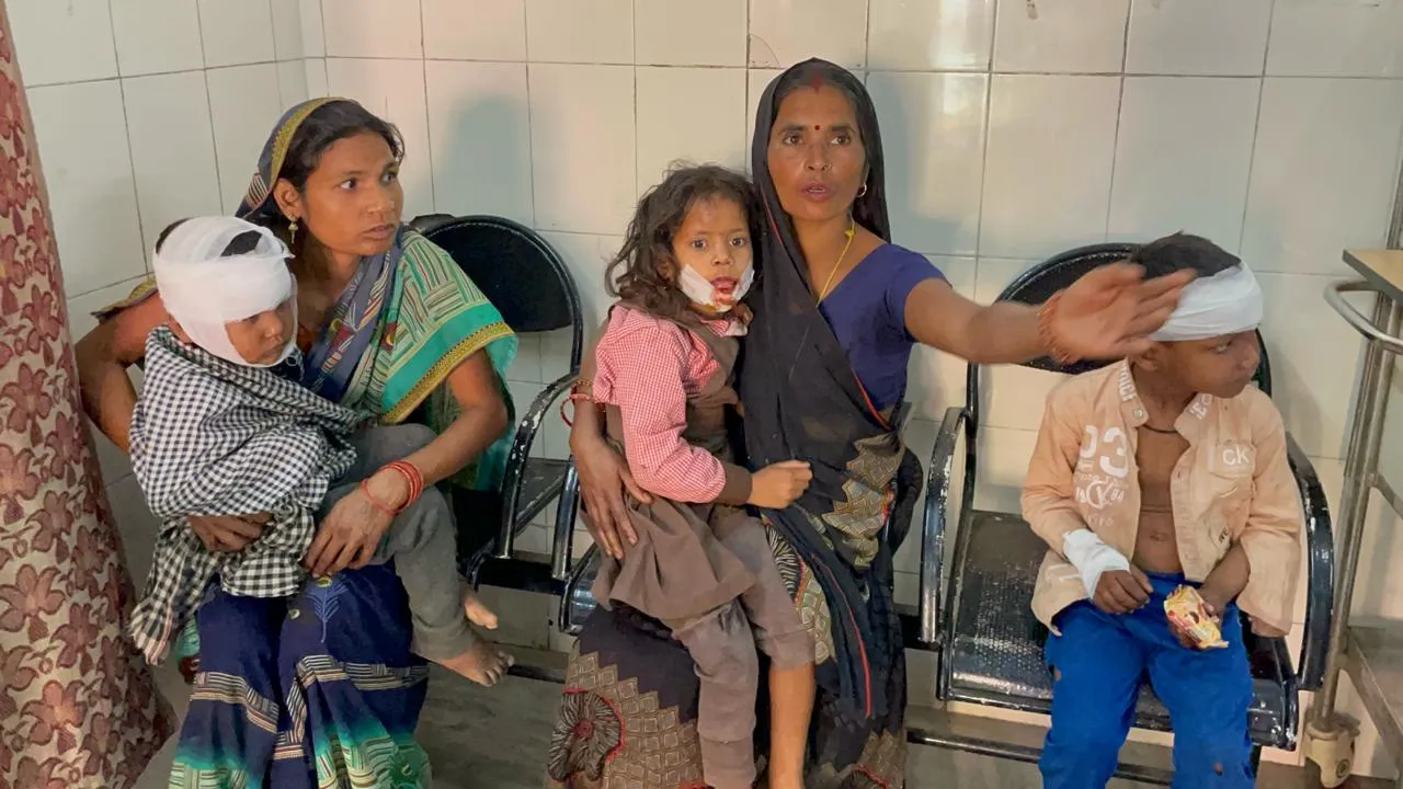 Bareilly News: मकान का छज्जा गिरने से बच्चों समेत 11 लोग घायल, 4 की हालत गंभीर 