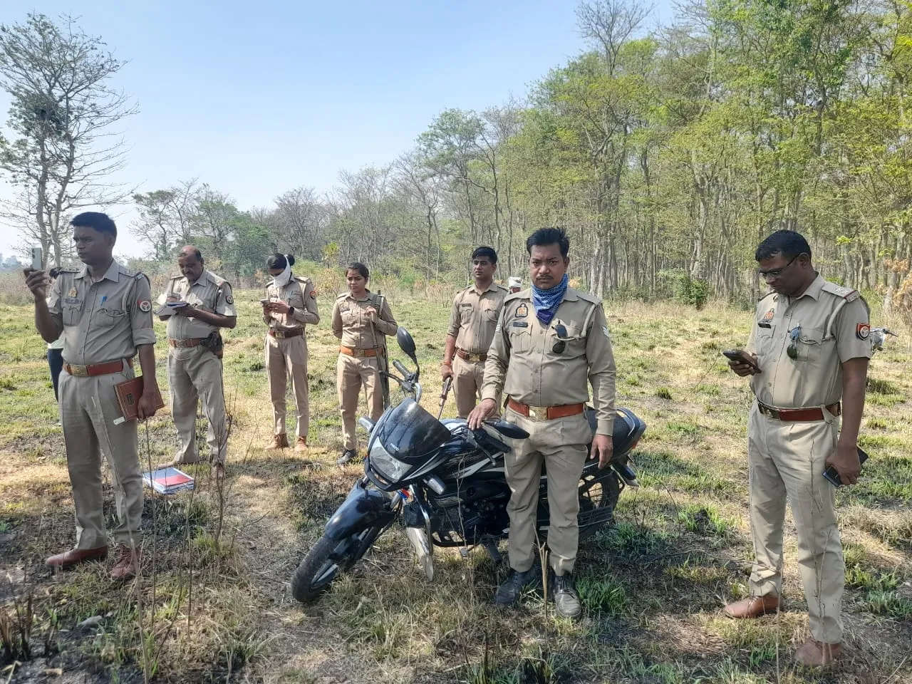शाहजहांपुर: छापाबोझी जंगल में मिला युवक का शव, एक हाथ और दोनों पैर गायब 