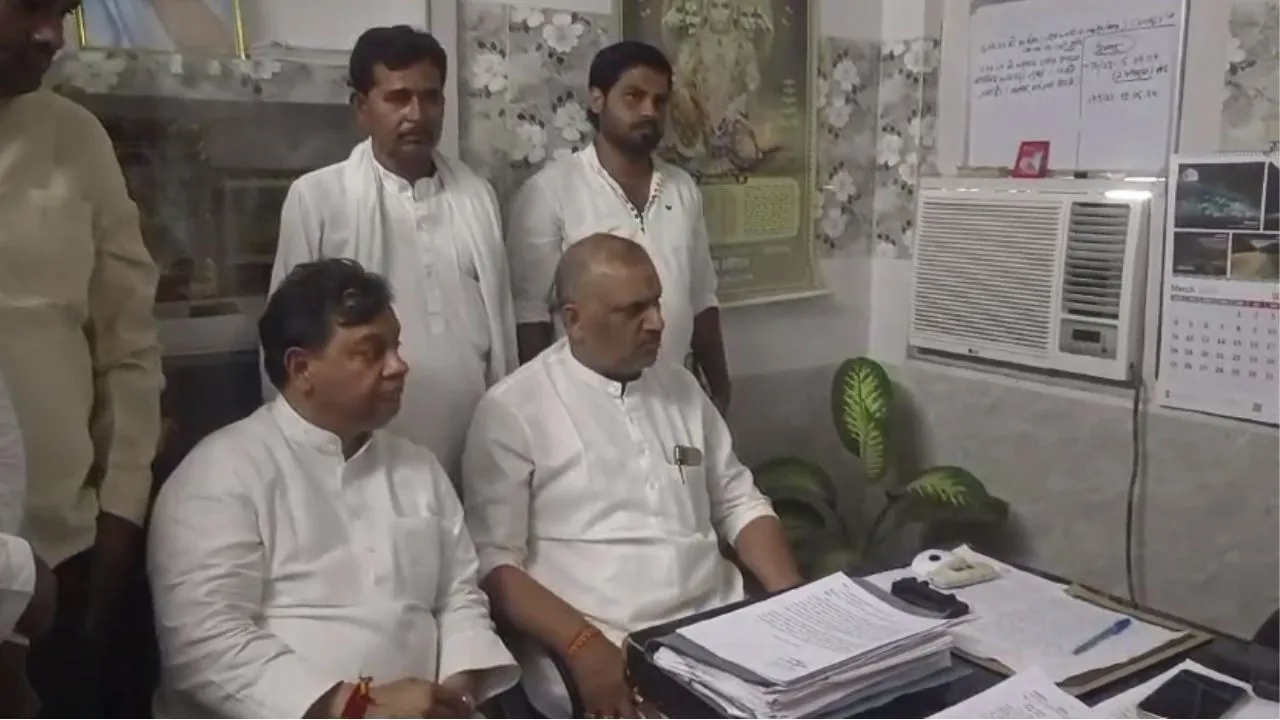 अमिताभ बाजपेई संग आलोक मिश्रा