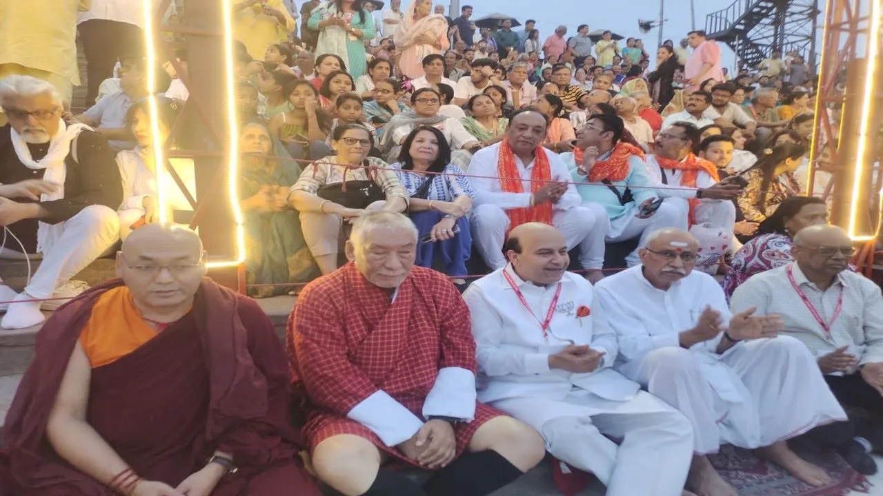 30 देशों के प्रवासी भारतीयों का डेलिगेशन पहुंचा अयोध्या