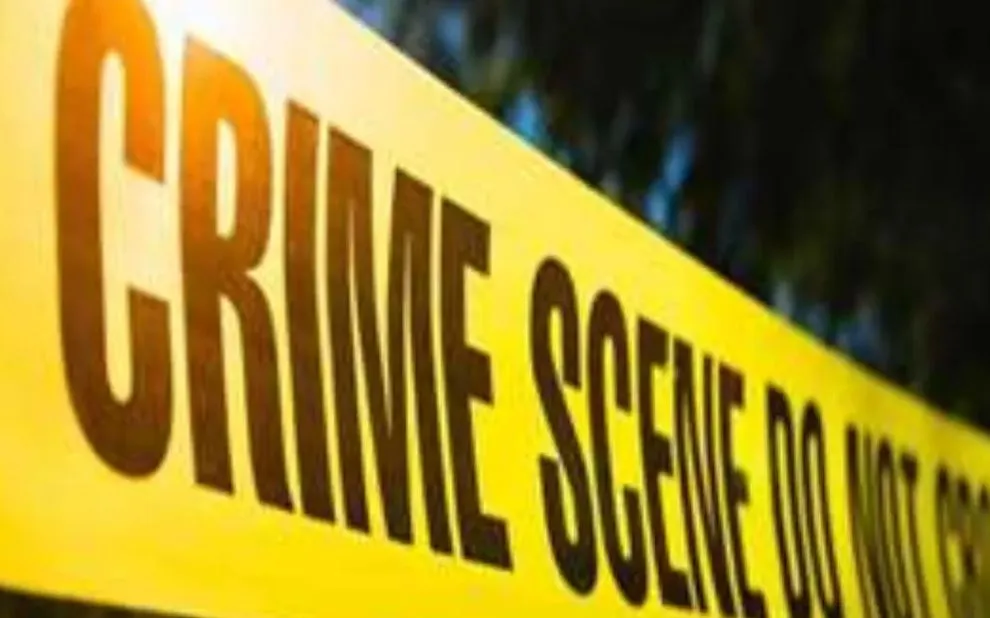 एटा: पिता-भाई ने की युवती की गोली मारकर हत्या, जलाया शव...पुलिस ने चिता से उठाई लाश