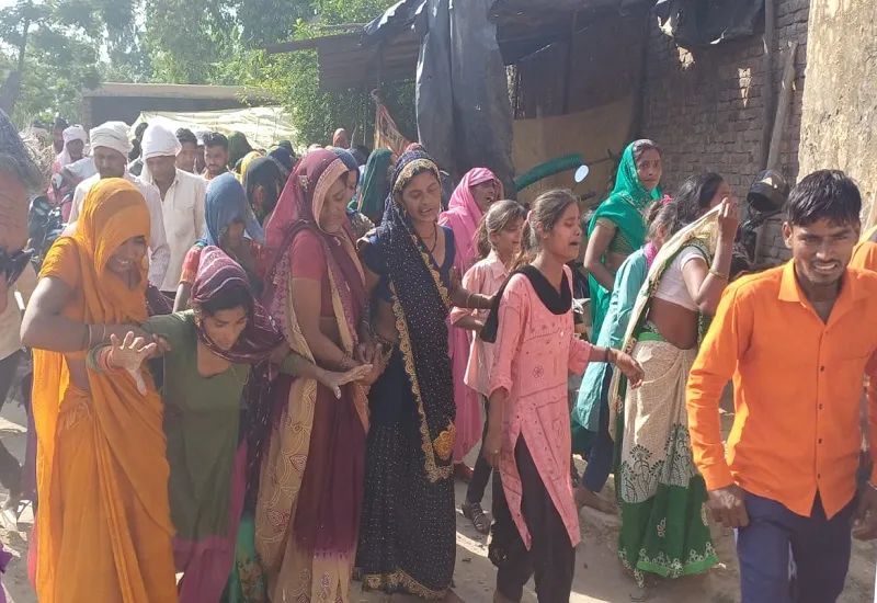 रामपुर : किसान ने ट्यूबवेल पर जाकर खाया विषैला पदार्थ, परिजनों में कोहराम