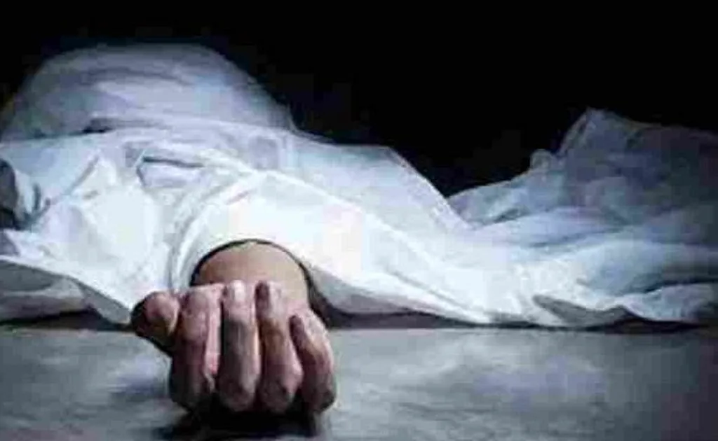 कासगंज: संदिग्ध परिस्थितियों में विवाहिता की मौत, घर के कमरे में फंदे पर झूलता मिला शव 