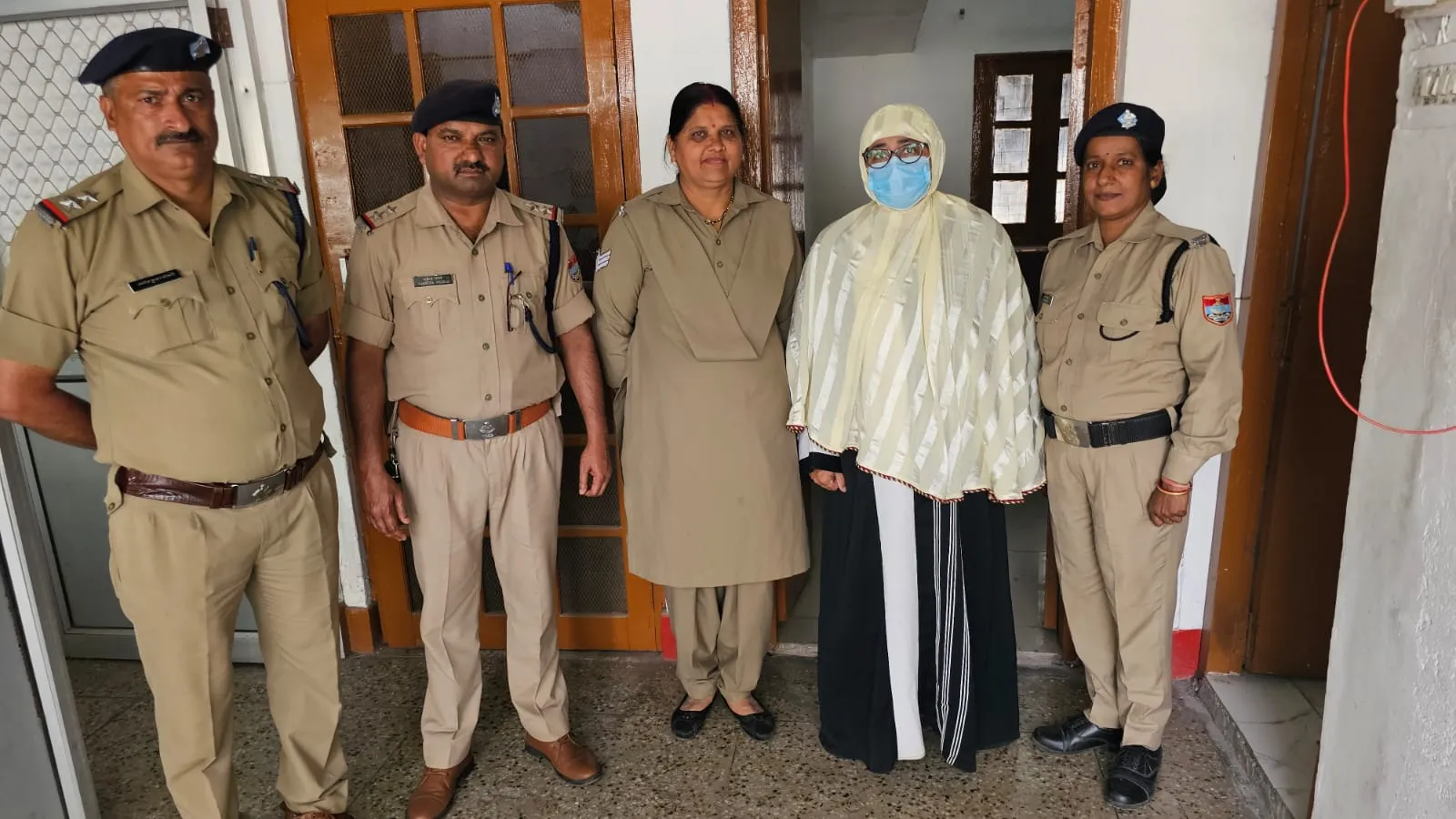 हल्द्वानी:  ब्रेकिंग - बनभूलपुरा कांड: कंपनी बाग की जमीन को खुर्द-बुर्द करने के मामले में आरोपी साफिया मलिक आखिरकार गिरफ्तार