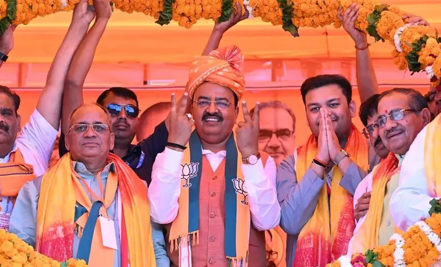 कासगंज में गरजे डिप्टी सीएम केशव प्रसाद मौर्य, कहा- बज रहा है मोदी का डंका...जल रही सपा, बसपा और कांग्रेस की लंका