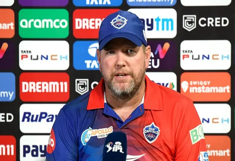 दिल्ली कैपिटल्स के गेंदबाजी कोच होप्स बोले- सनराइजर्स हैदराबाद जैसी 'मालगाड़ी' के लिए तैयारी शुरू कर दी है 