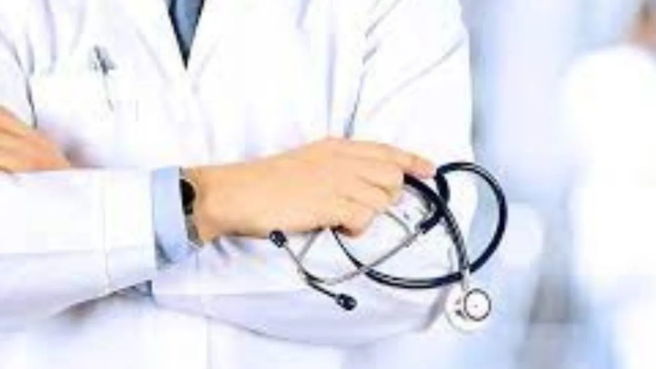 Kanpur: बच्चों पर डायरिया व बुखार का हमला; उर्सला में बाल रोग विभाग के अधिकांश बेड फुल, रोज भर्ती हो रहे इतने बच्चे...