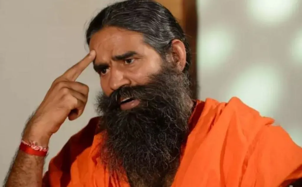 पतंजलि विज्ञापन मामला: बाबा रामदेव ने सुप्रीम कोर्ट में बिना शर्त मांगी माफी