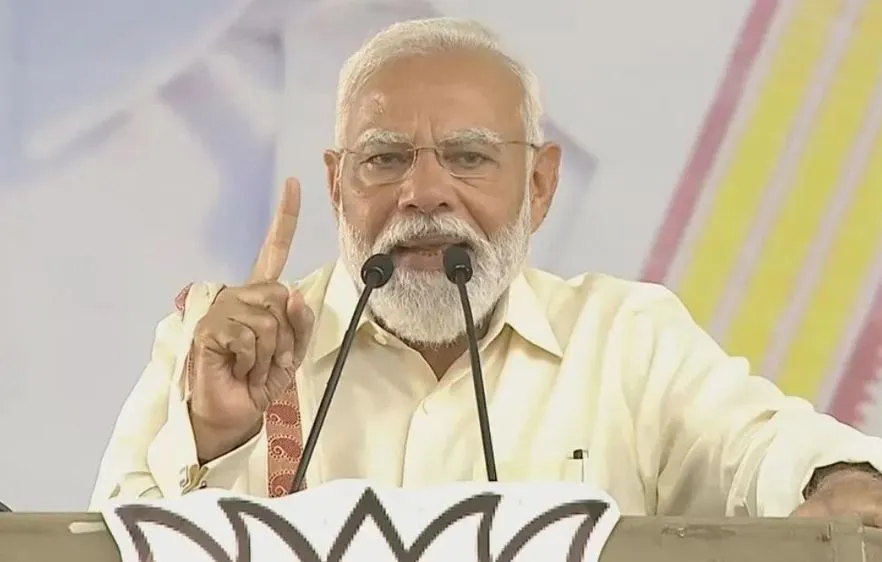 वेल्लोर में बोले PM मोदी, भ्रष्टाचार पर पहला कॉपीराइट द्रमुक का है और पूरा परिवार तमिलनाडु को लूट रहा