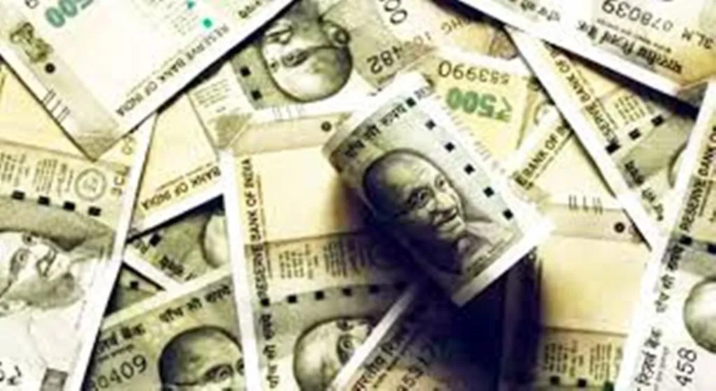 बदायूं: चेकिंग के दौरान कार से बरामद हुए 2.60 लाख रुपये जब्त