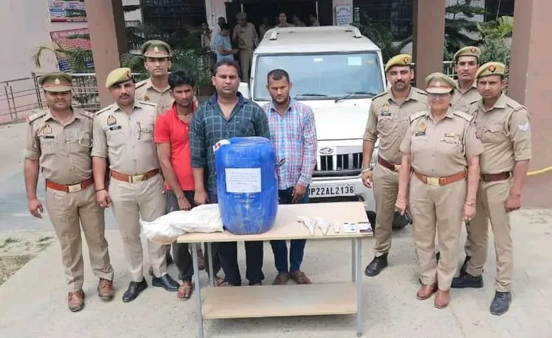 बदायूं: ट्रांसफार्मर गिराकर सामान करते थे चोरी, मुठभेड़ के बाद पुलिस ने किया गिरफ्तार