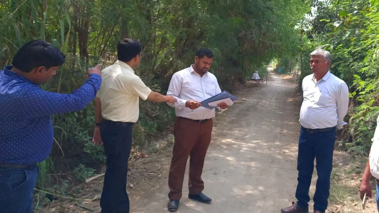 प्रतापगढ़: जांच टीम ने परखी विकास कार्यों में वित्तीय अनियमितता की हकीकत
