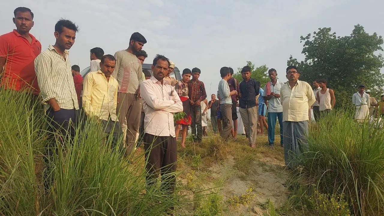 Farrukhabad Accident: ससुराल जा रहे युवक की सड़क हादसे में मौत, परिवार में मचा कोहराम