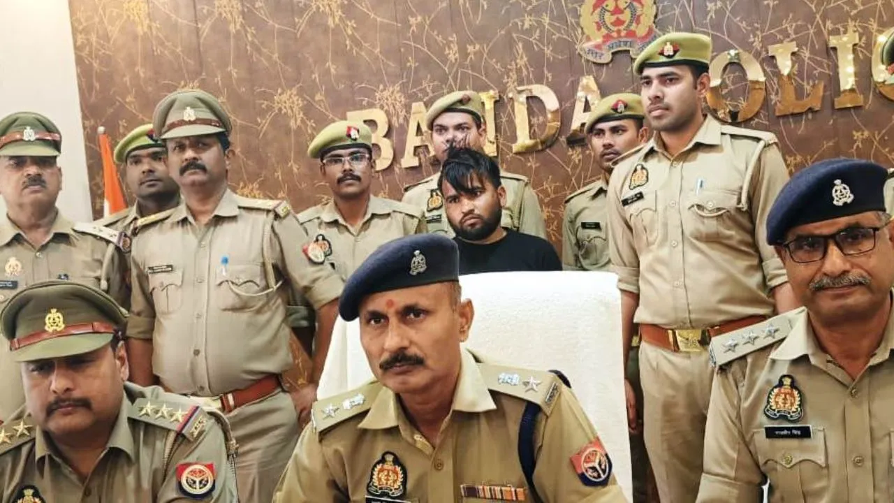 Banda: जालसाज गिरोह का भंडाफोड़: पुलिस अधिकारी बनकर करता था लोगों से वसूली; गिरफ्तार, अन्य की तलाश जारी