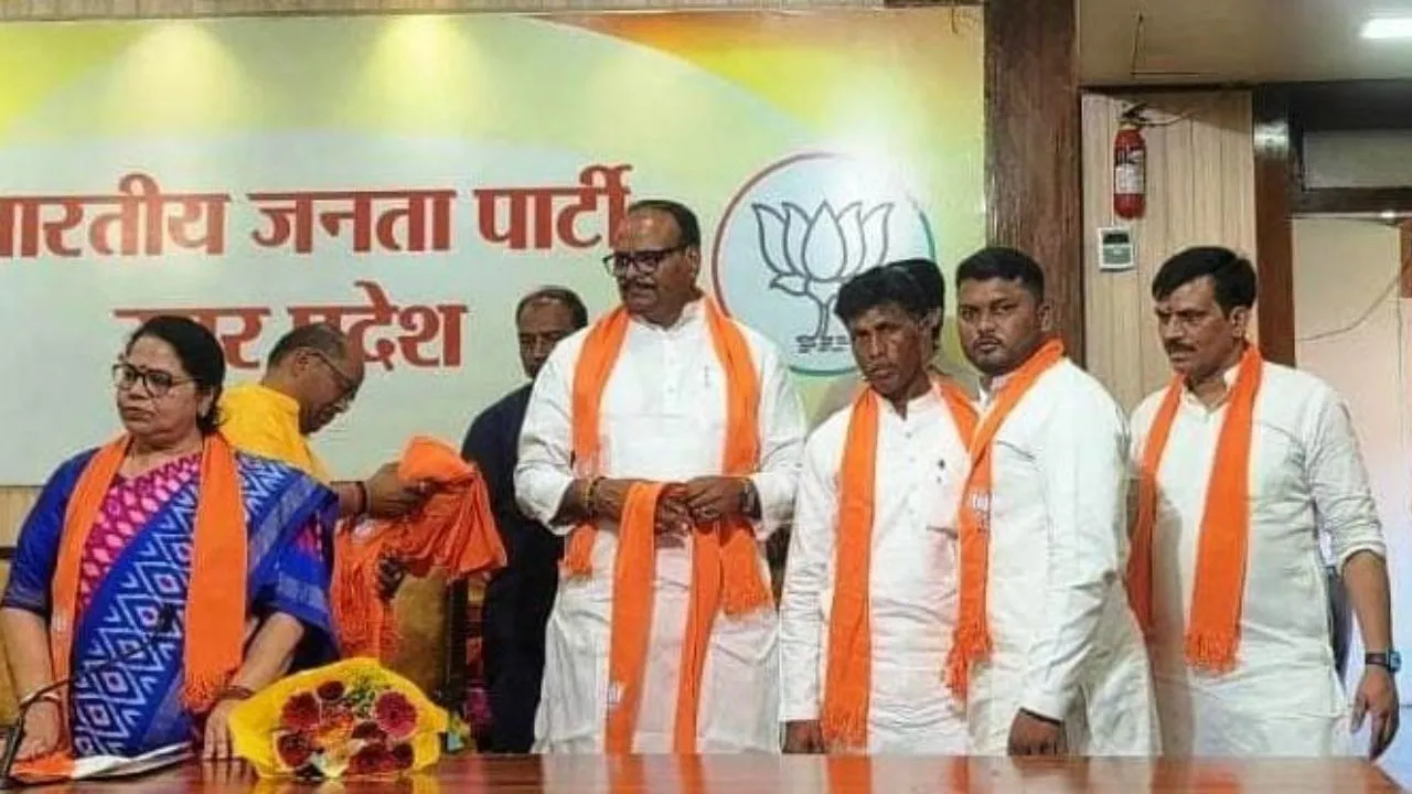 बृजेश पाठक