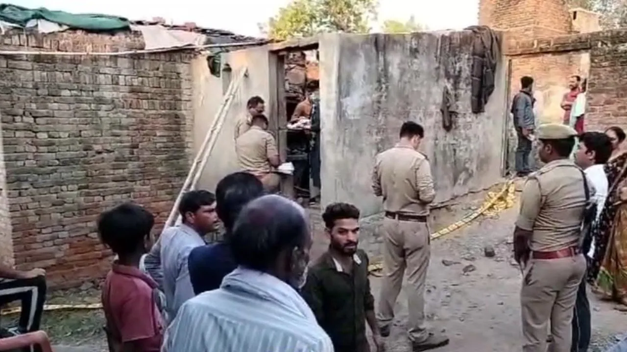 Chitrakoot Murder: मानसिक बीमार युवक ने कुल्हाड़ी और लाठी के प्रहार से भाई को उतारा मौत के घाट; गिरफ्तार 