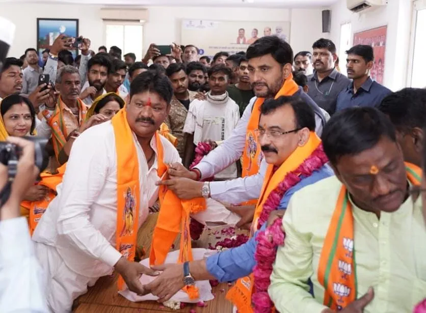 कनौजिया समाज समेत बड़ी संख्या में अन्य पार्टी के पदाधिकारी भाजपा में शामिल