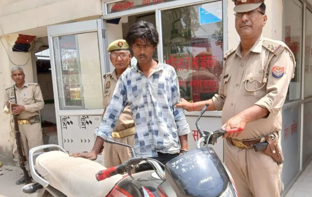 रामपुर: उत्तराखंड से चोरी बाइक भोट से बरामद, युवक गिरफ्तार 